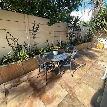 De Blauwvoet - Flamingo Apartment Cape Town Eksteriør bilde